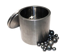 硬质合金内衬：高硬度、高耐磨、高纯研磨